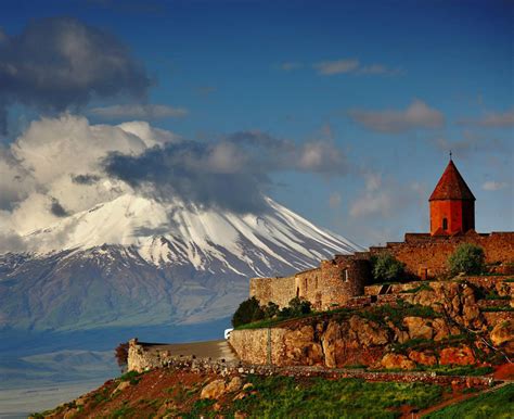 SHORT BREAK ARMENIA